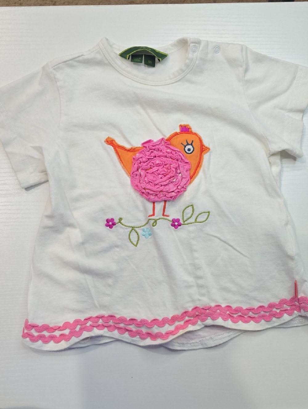 Girls Oilily Tshirt With Bird. Size 86EU GUC